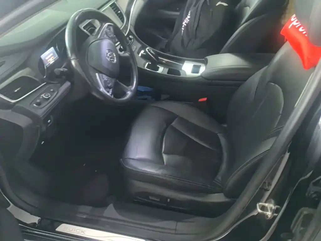 Buick LaCrosse — миниатюра 15