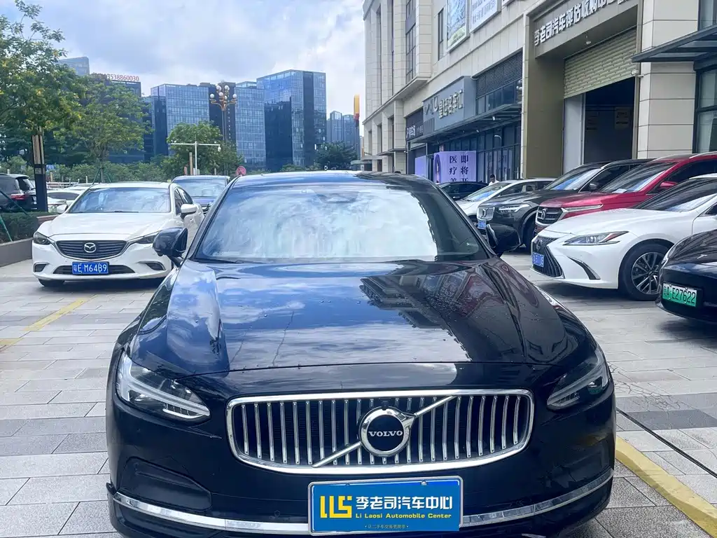 Volvo S90 — миниатюра 2