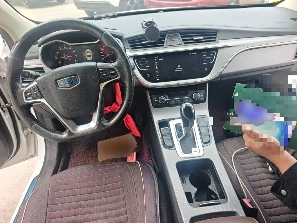 Geely Emgrand GL — миниатюра 10