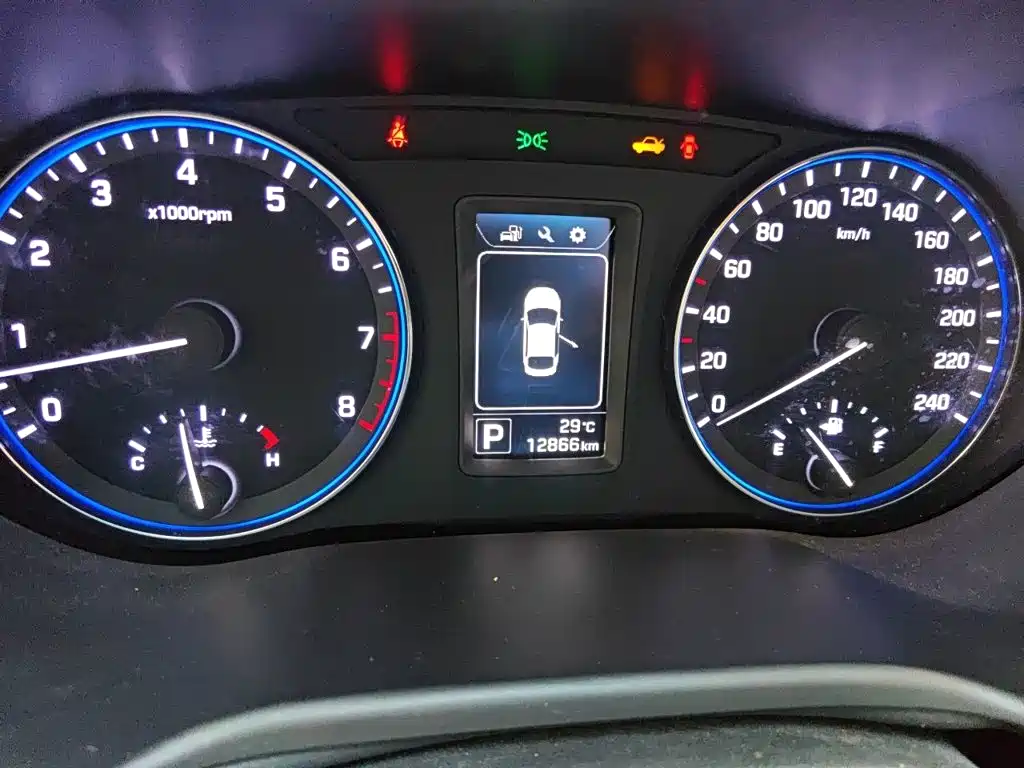 Hyundai Mistra — миниатюра 5