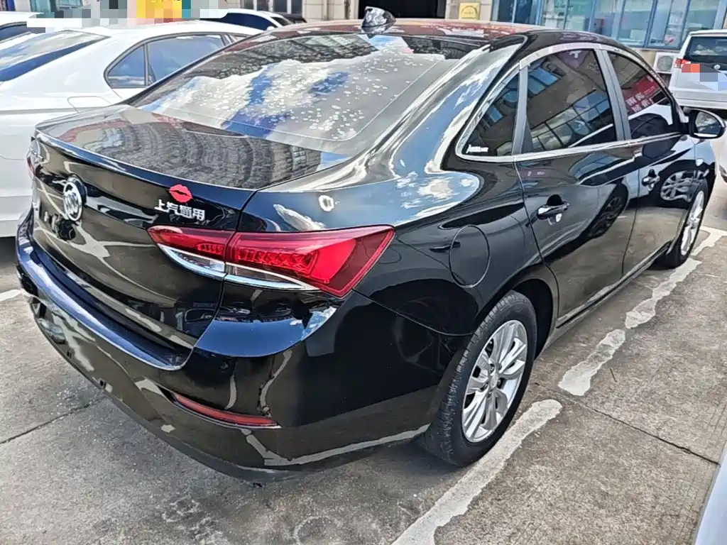 Buick Excelle — миниатюра 5