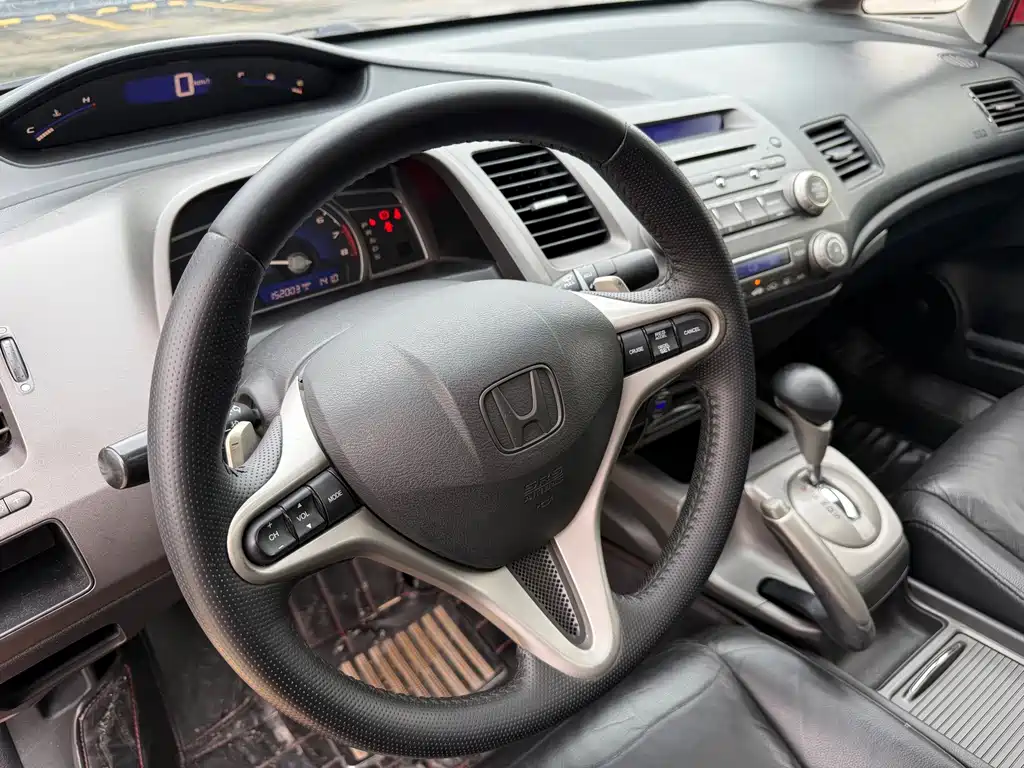 Honda Civic — миниатюра 13