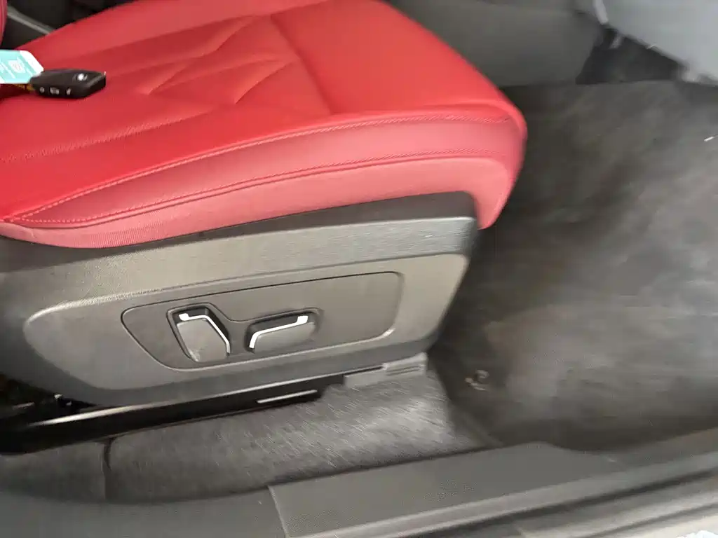 BMW X3 — миниатюра 26