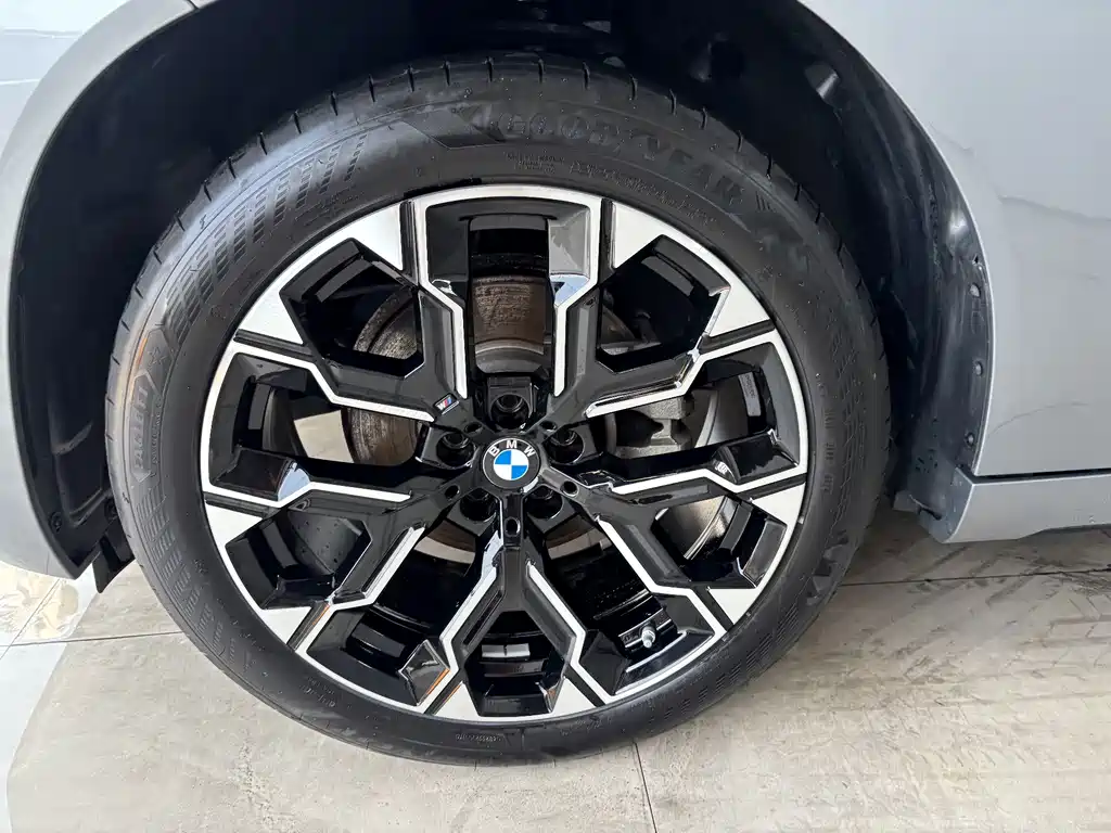 BMW X3 — миниатюра 30