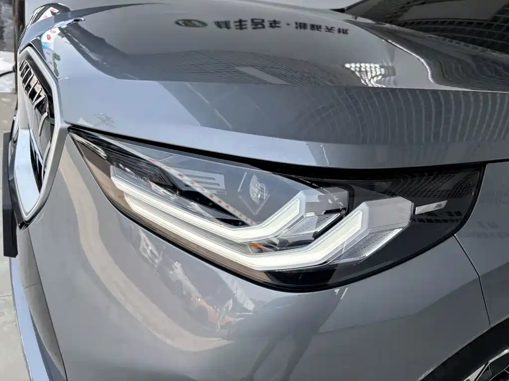 BMW X3 — миниатюра 8