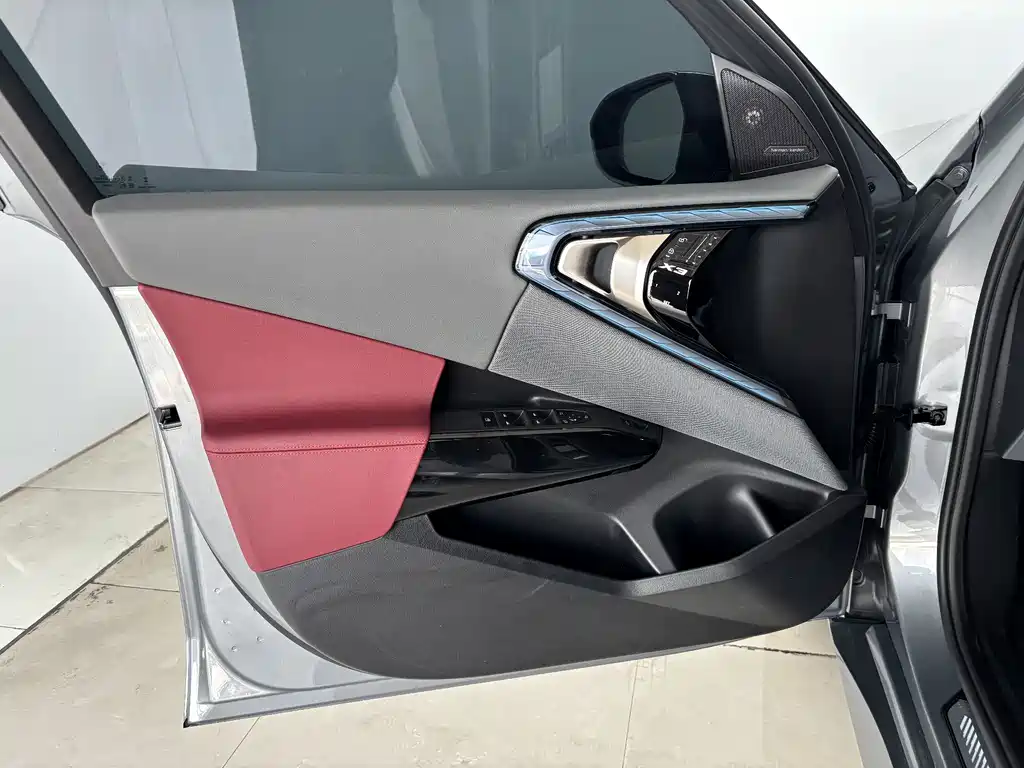 BMW X3 — миниатюра 10