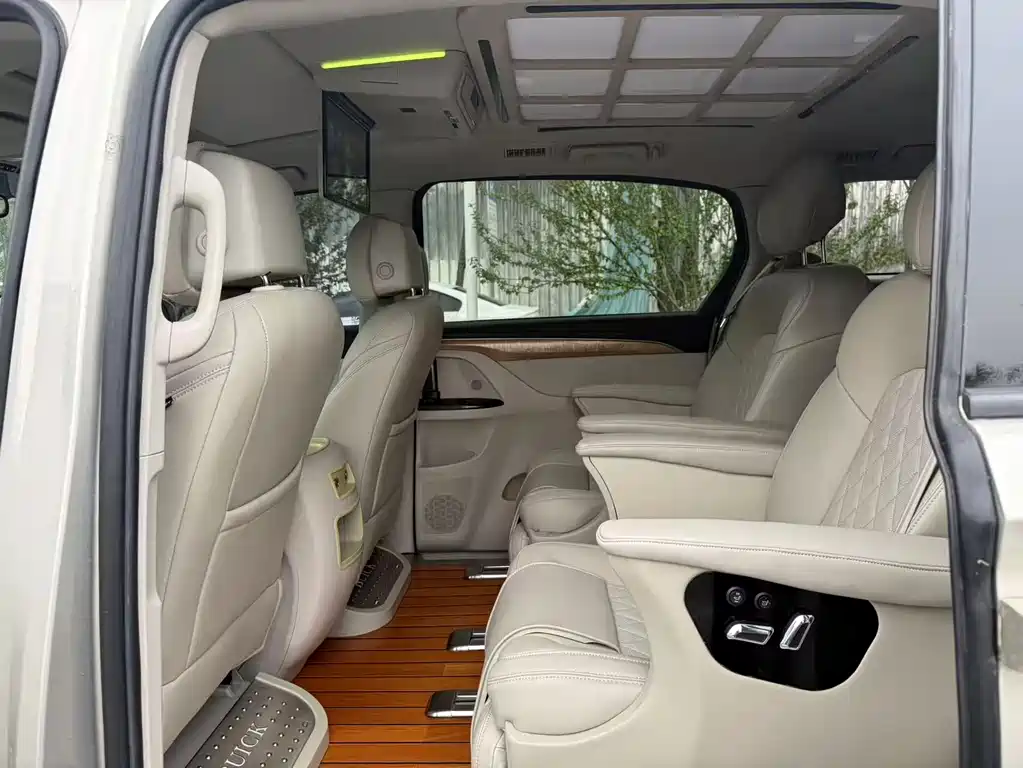 Buick GL8 2017 ES 28T Comfort V