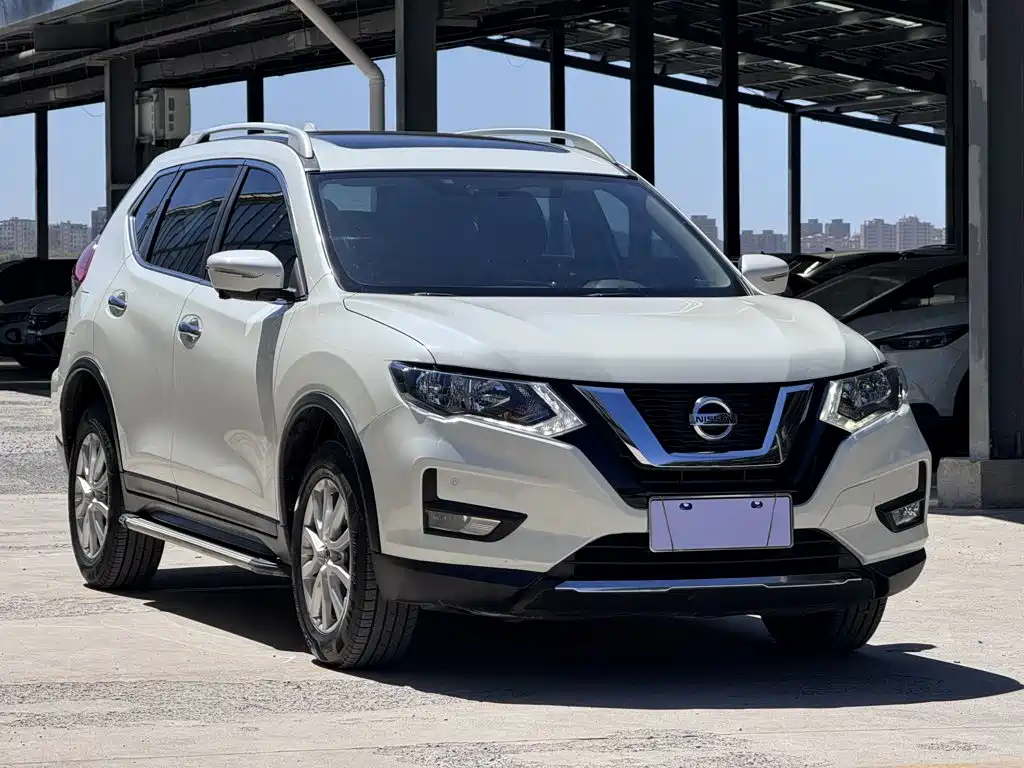 Nissan X-Trail — миниатюра 4