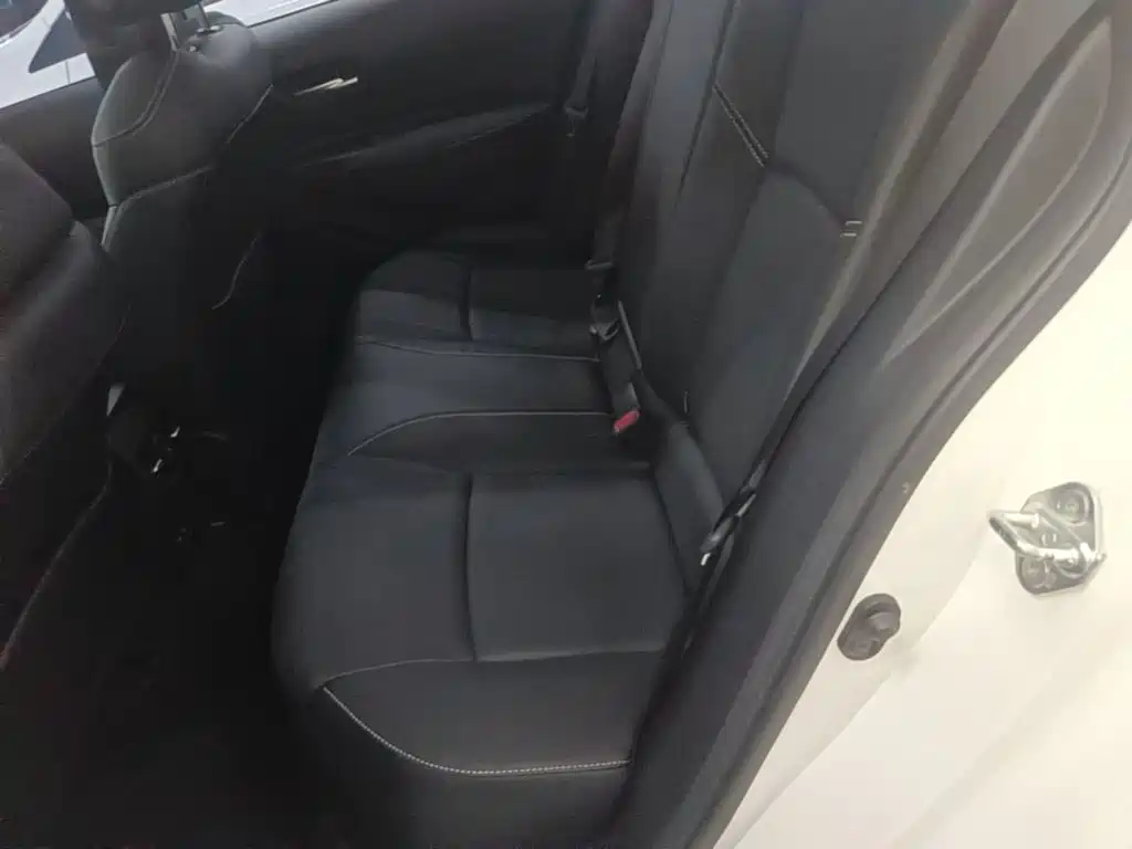 Toyota Corolla — миниатюра 17