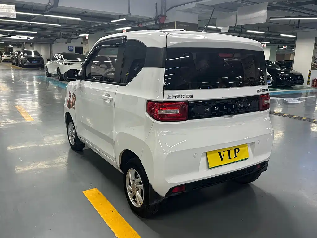 Wuling MINIEV — миниатюра 12