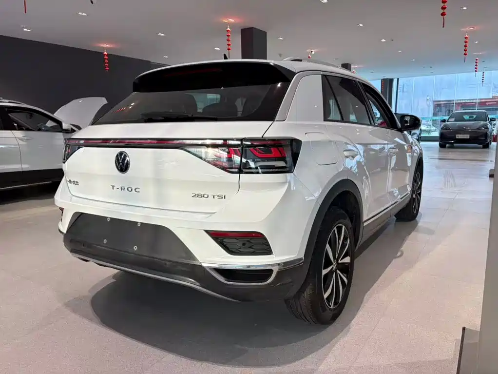 Volkswagen T-Roc — миниатюра 14