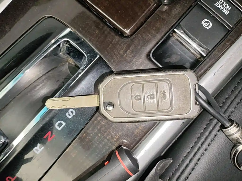Honda Accord — миниатюра 9
