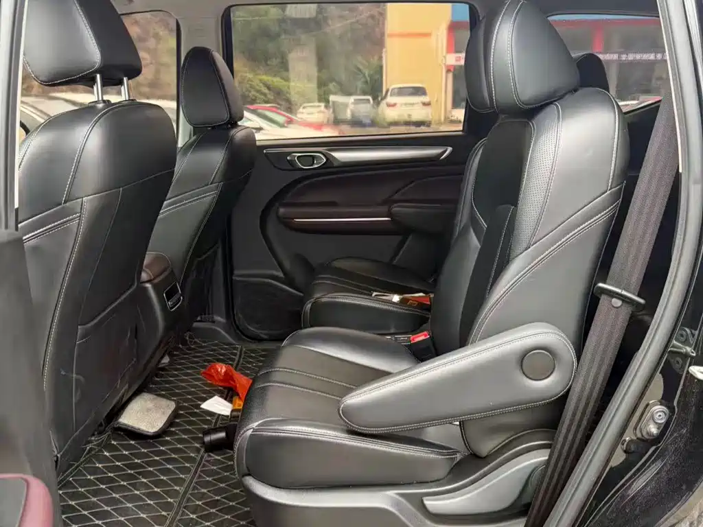 GAC Motor Trumpchi M6 — миниатюра 4