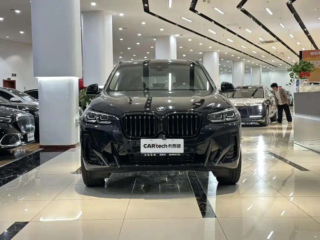 BMW  X3