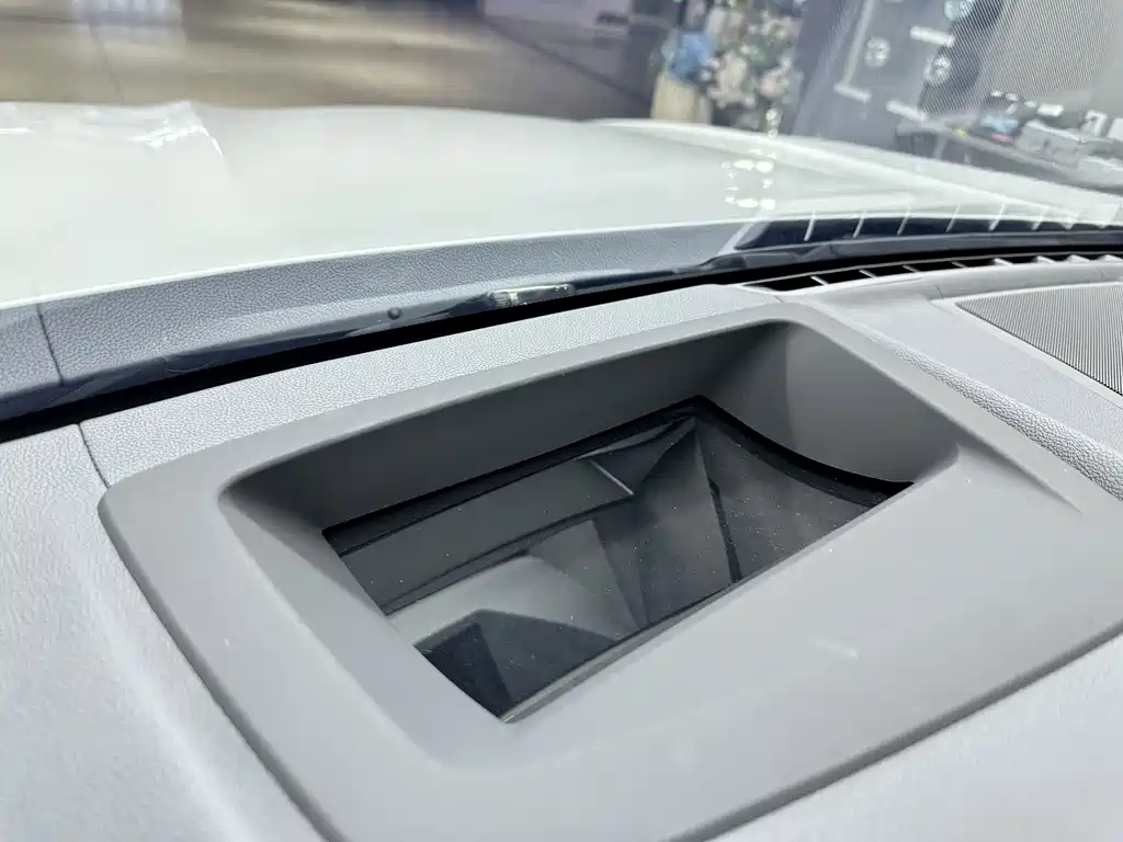 BMW X3 — миниатюра 19