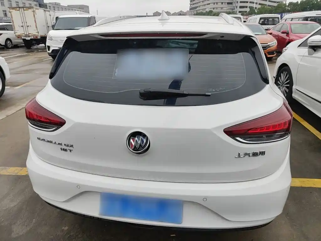 Buick Excelle — миниатюра 6