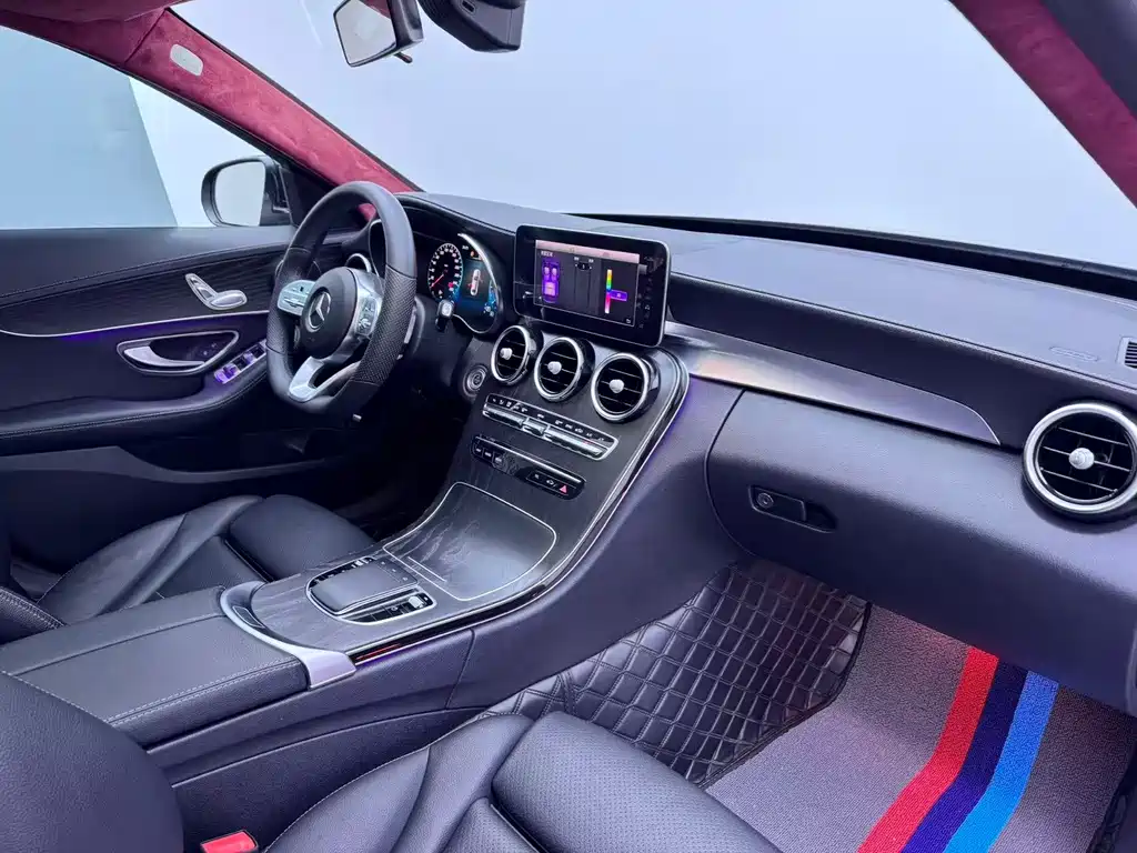 Mercedes-Benz C-Class — миниатюра 9