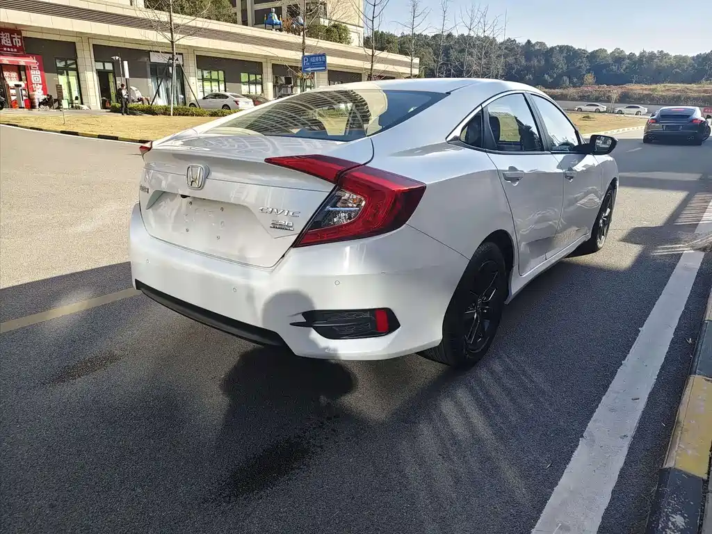 HONDA CIVIC
