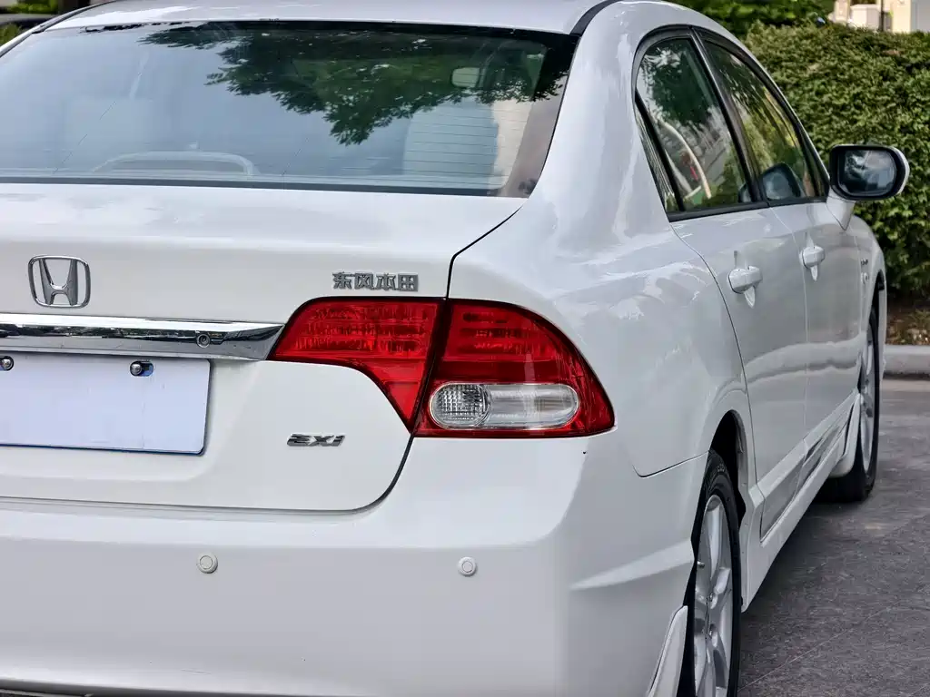 Honda Civic — миниатюра 14