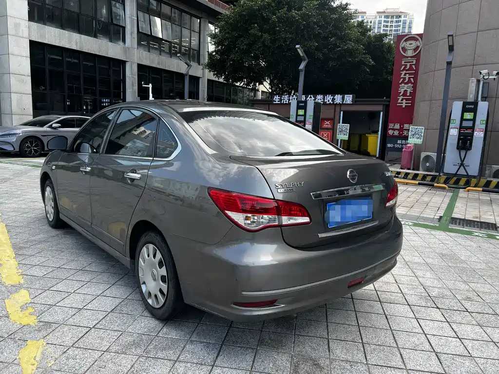 Nissan Sylphy — миниатюра 3