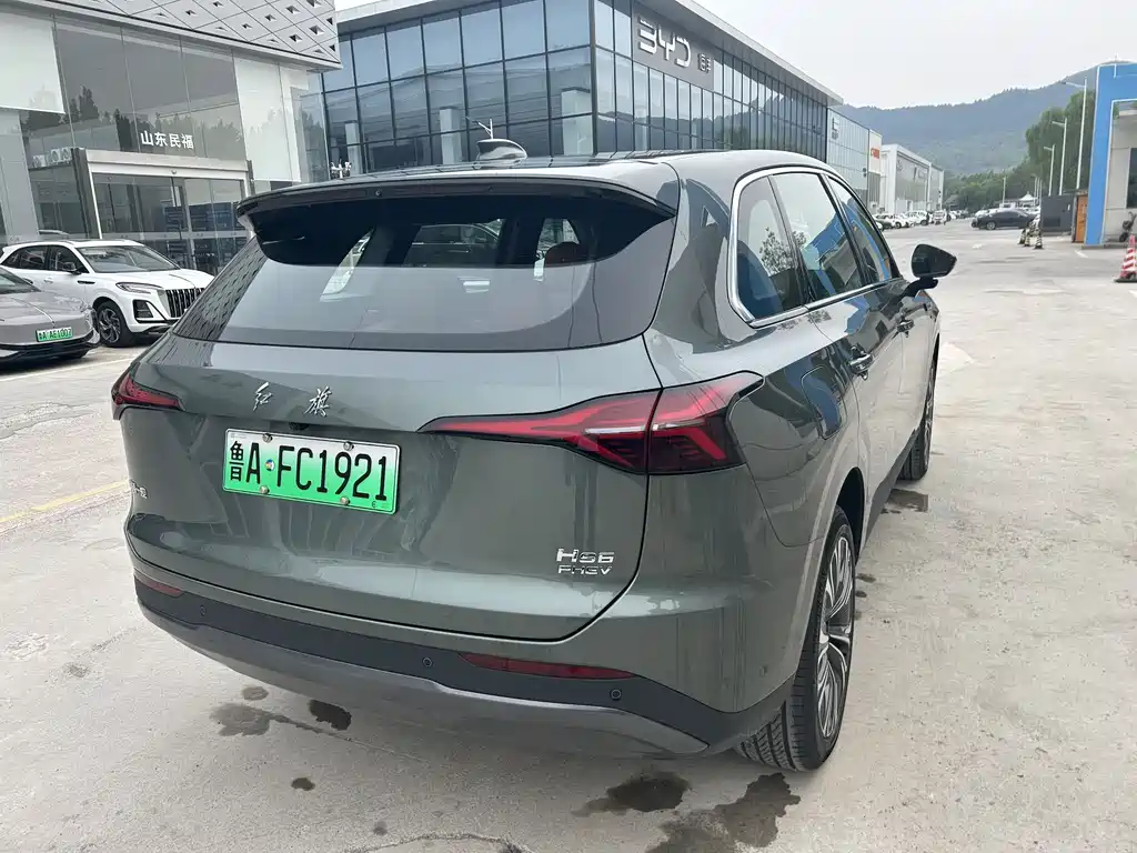 Hongqi HS6 PHEV 2026 220