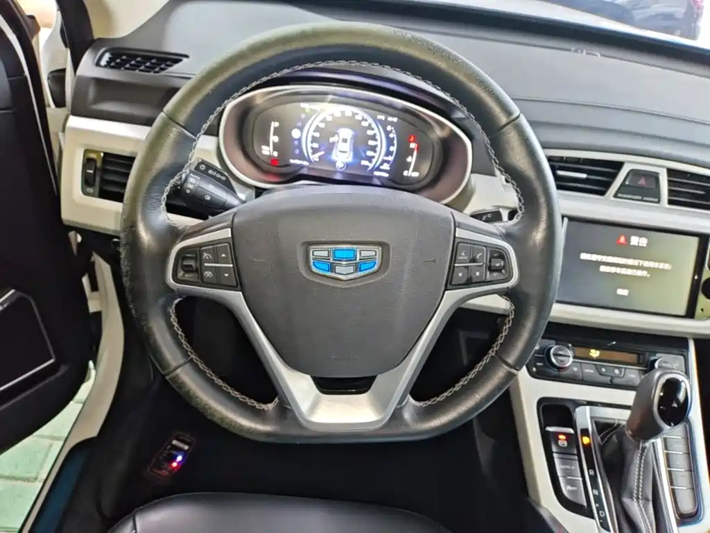 Geely Boyue — миниатюра 11
