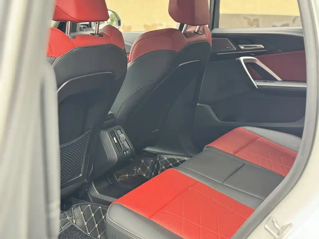BMW X1 — миниатюра 11