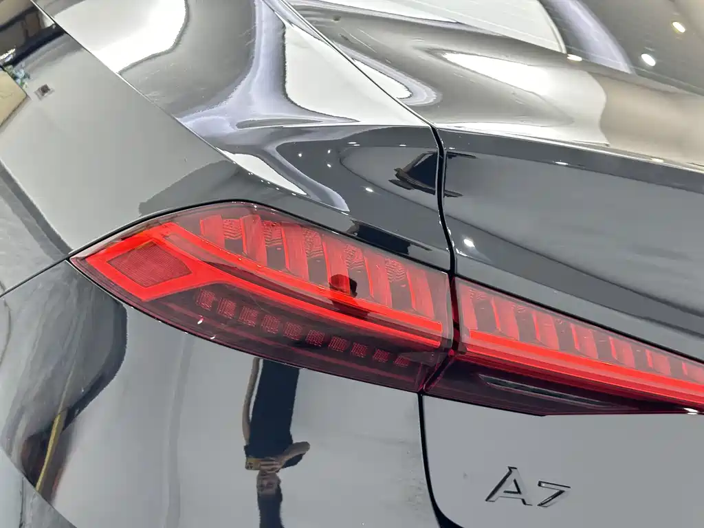 Audi A7L — миниатюра 21