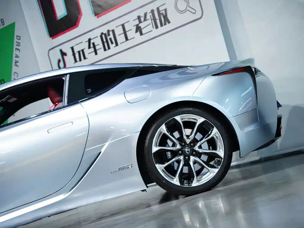 Lexus LC — миниатюра 6