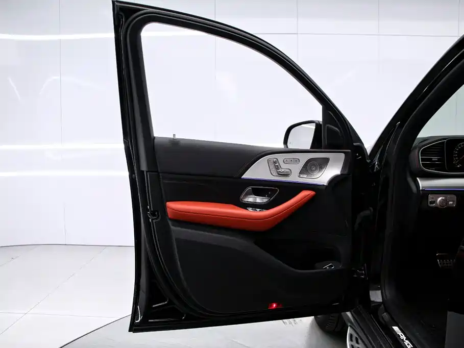 Mercedes-Benz GLE AMG — миниатюра 13