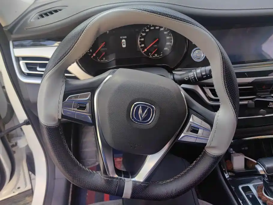 Changan CS35PLUS — миниатюра 15