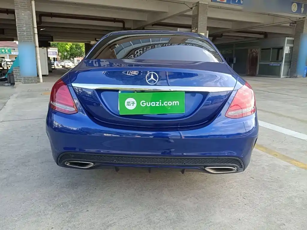 Mercedes-Benz C-Class — миниатюра 6