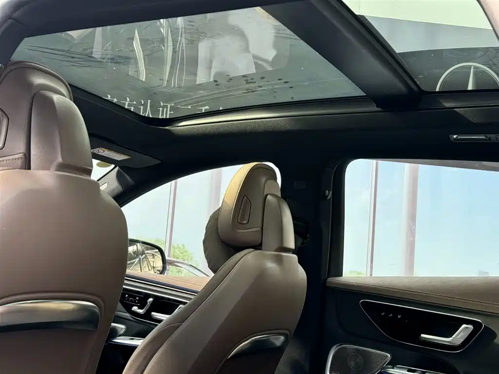 MERCEDES-BENZ EQE SUV