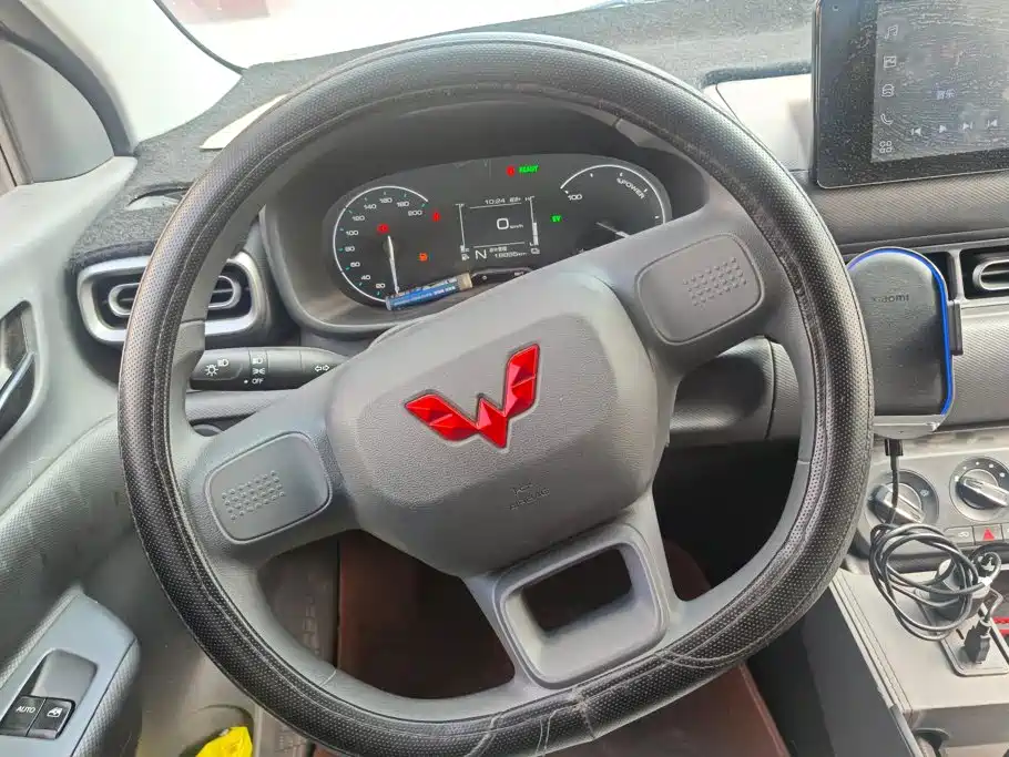 Wuling Hongguang EV — миниатюра 15