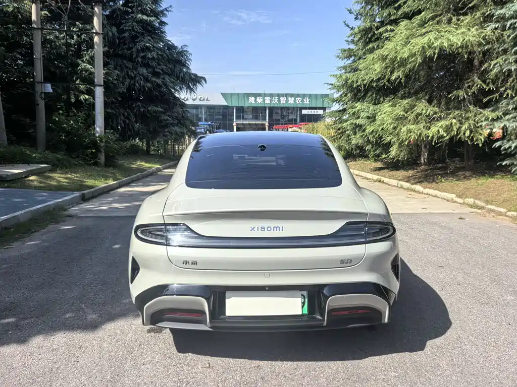 XIAOMI CAR XIAOMI SU7