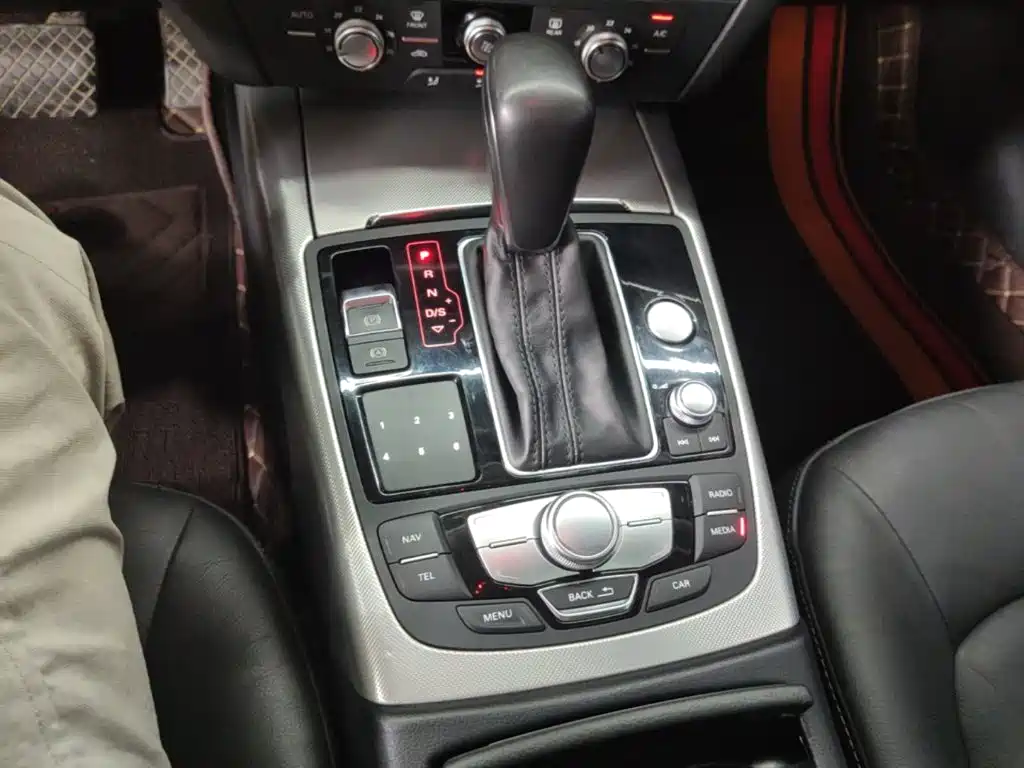 Audi A6L — миниатюра 14
