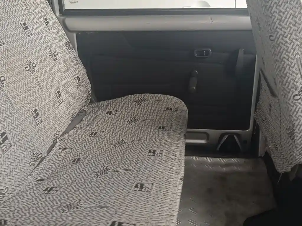 Wuling Rongguang EV — миниатюра 9