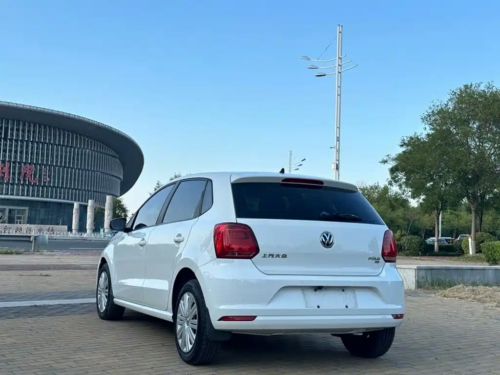 Volkswagen Polo — миниатюра 6
