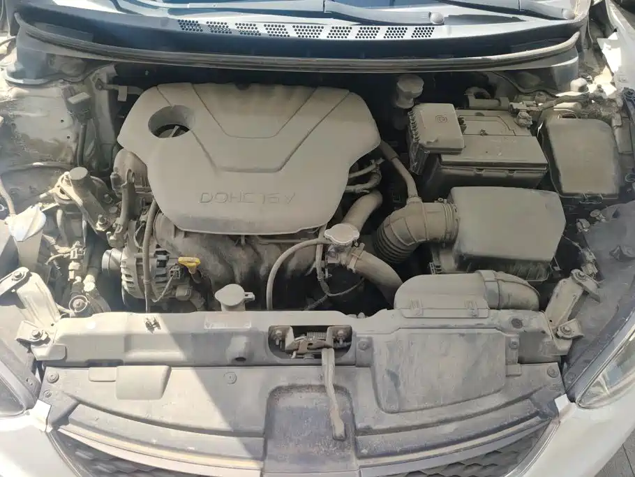Hyundai Elantra Langdong — миниатюра 10