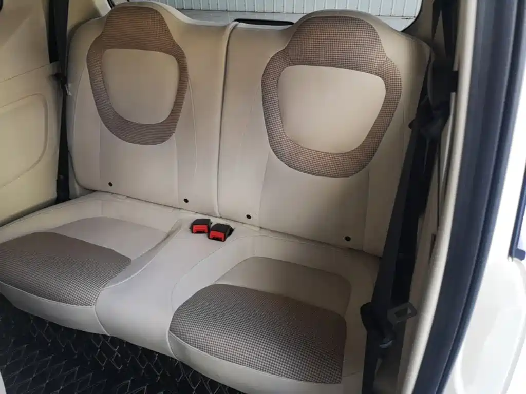 Wuling MINIEV — миниатюра 17
