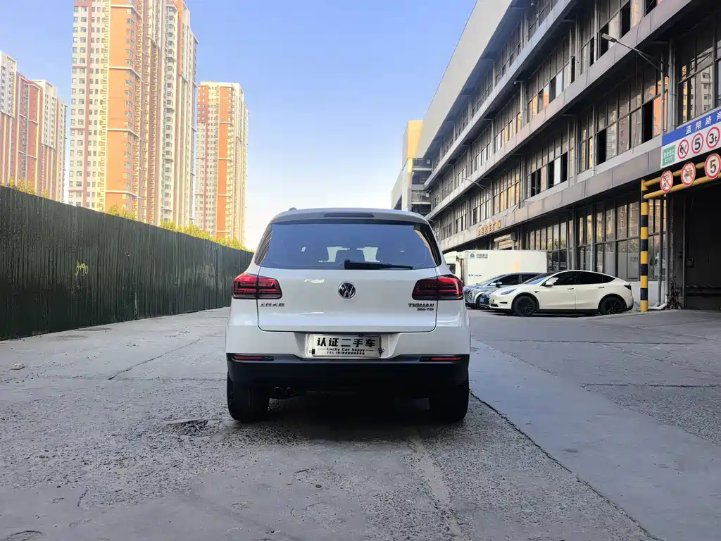 Volkswagen Tiguan — миниатюра 5