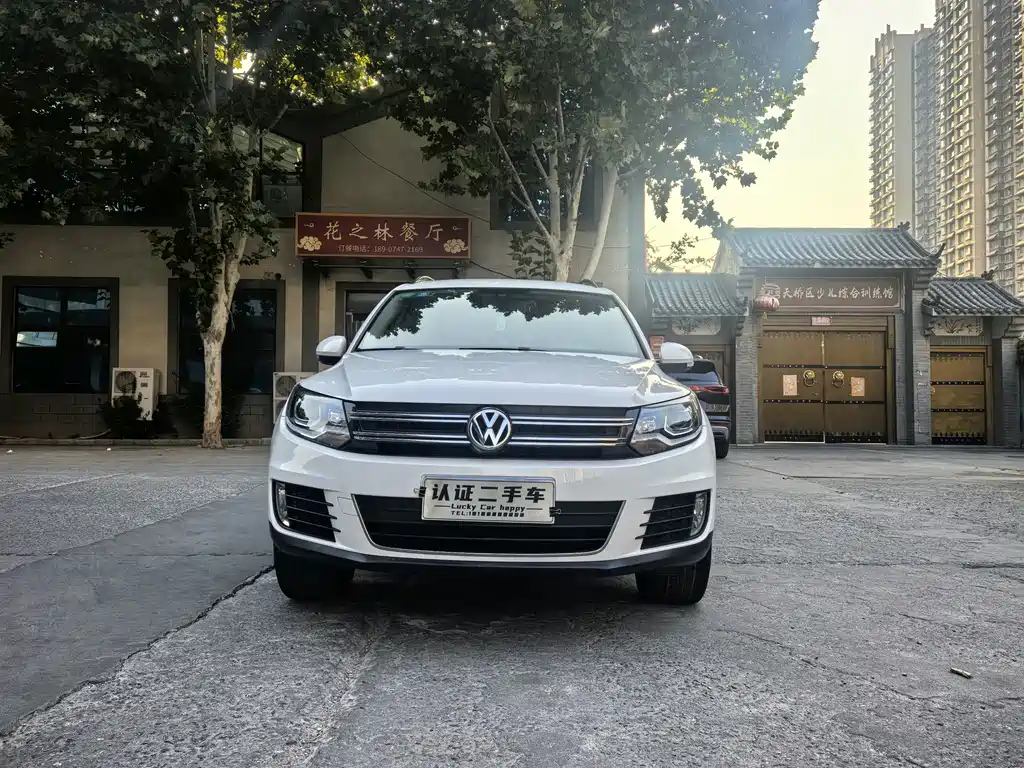 Volkswagen Tiguan — миниатюра 2