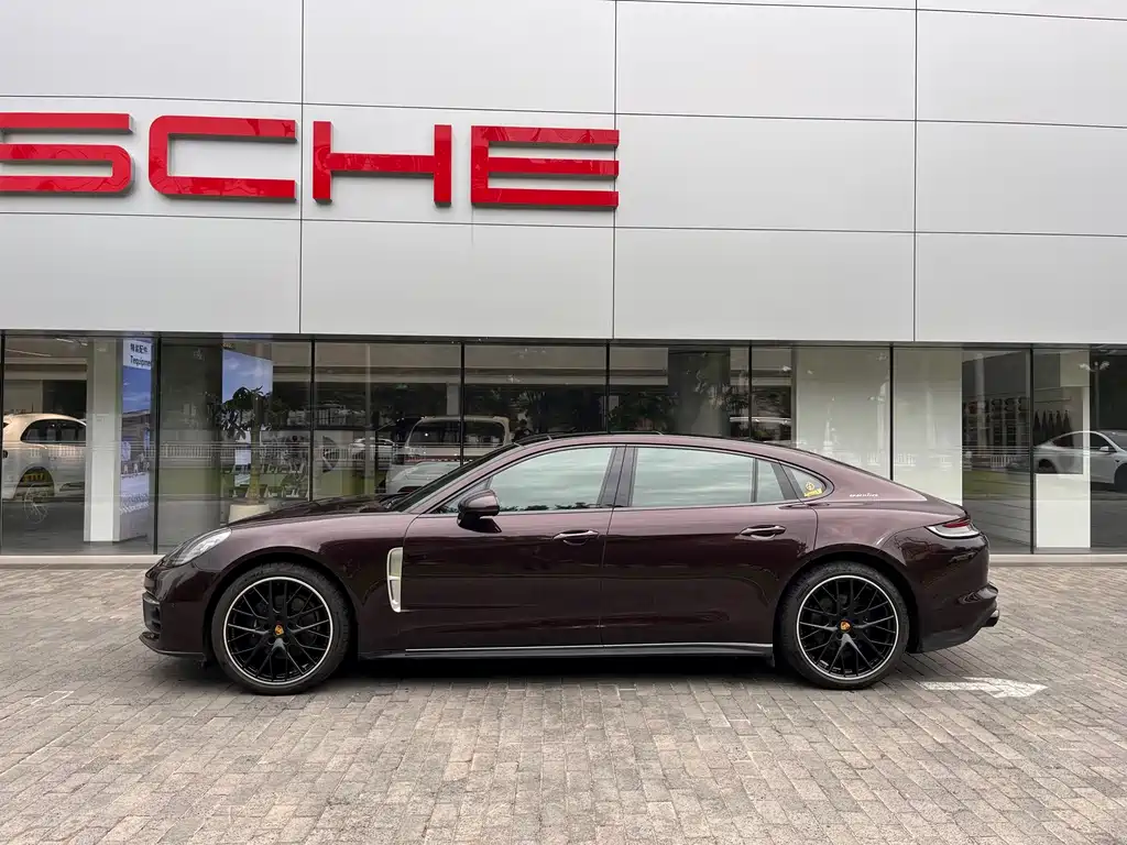 Porsche Panamera — миниатюра 4