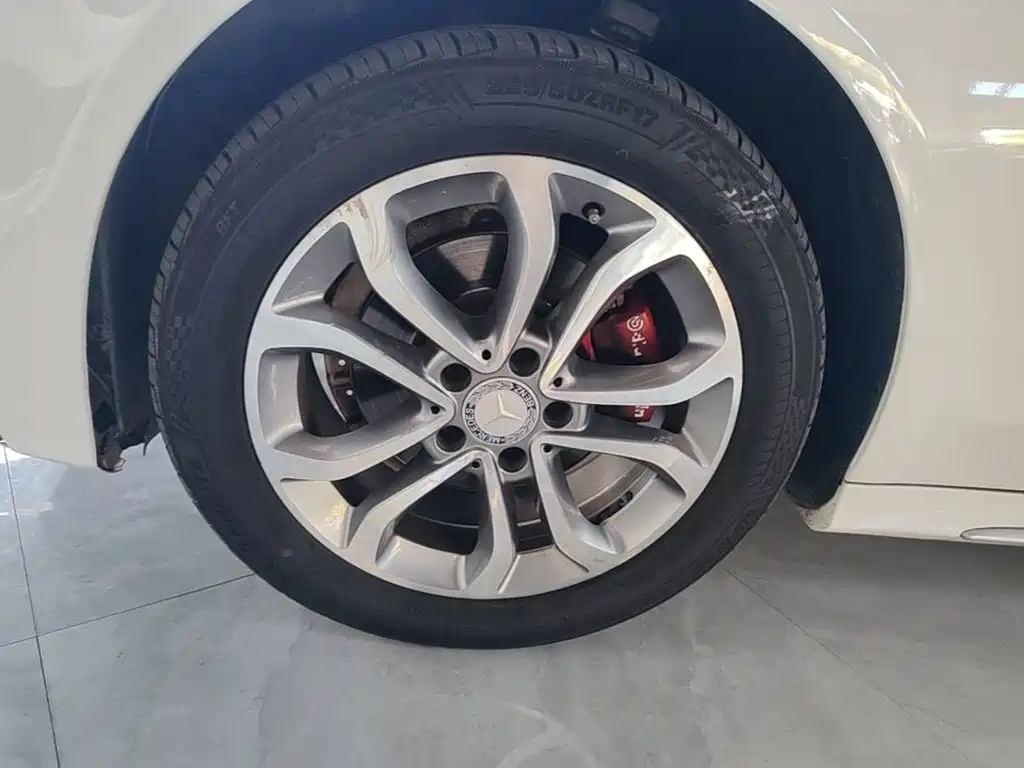 Mercedes-Benz C-Class — миниатюра 23