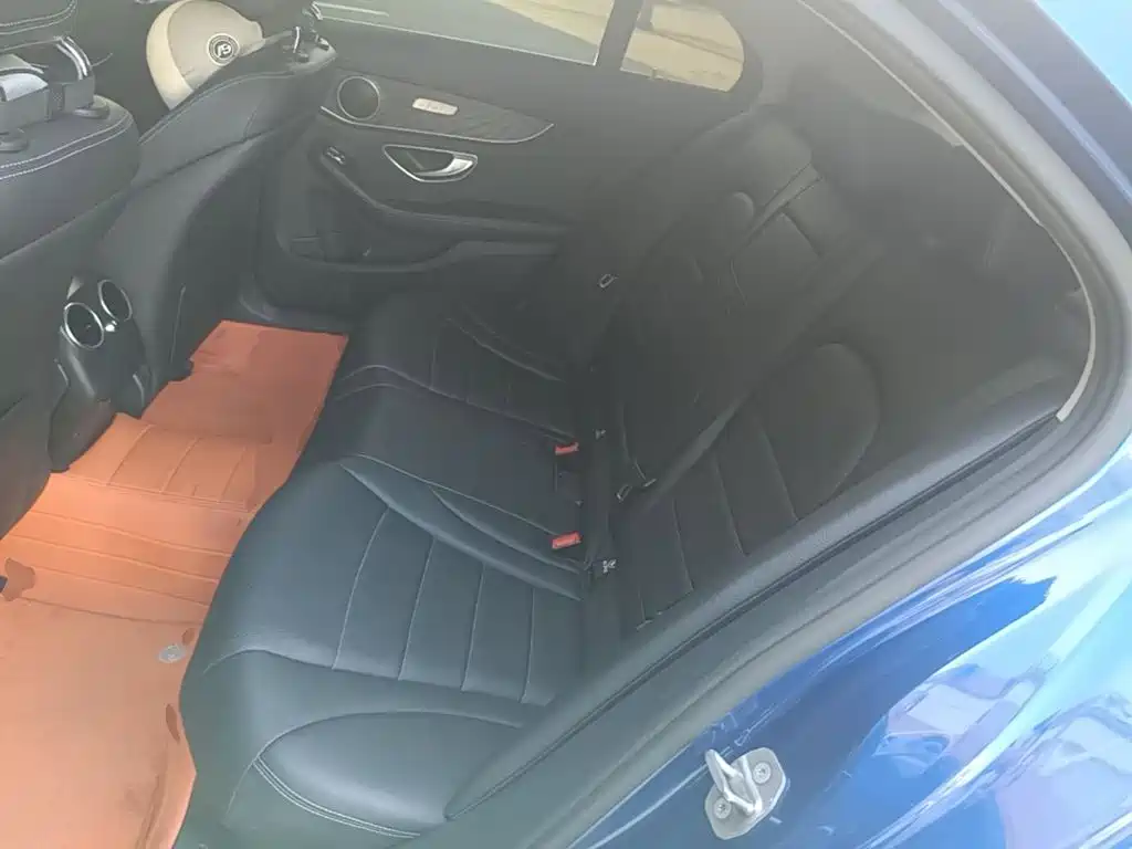 Mercedes-Benz C-Class — миниатюра 17