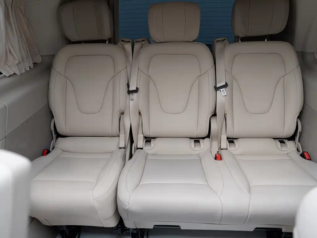 Mercedes-Benz V-Class — миниатюра 9