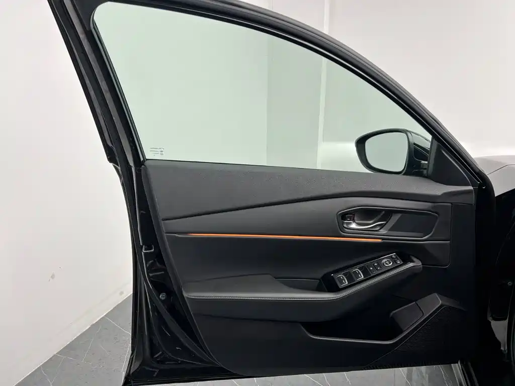 Honda Accord — миниатюра 12