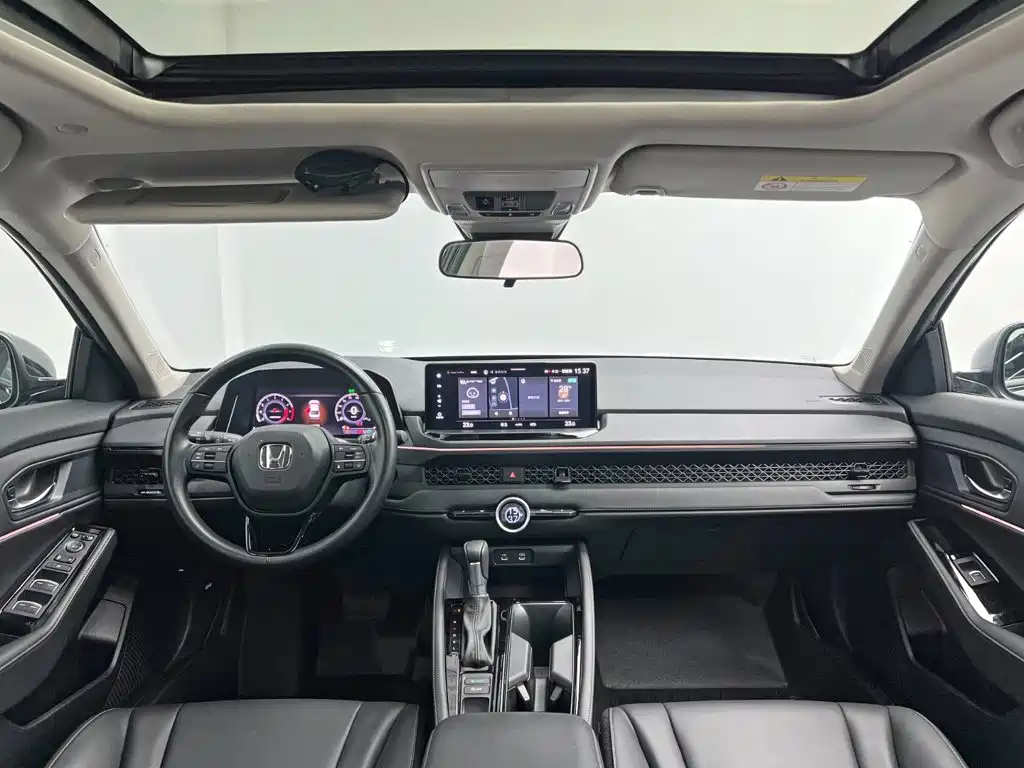Honda Accord — миниатюра 22