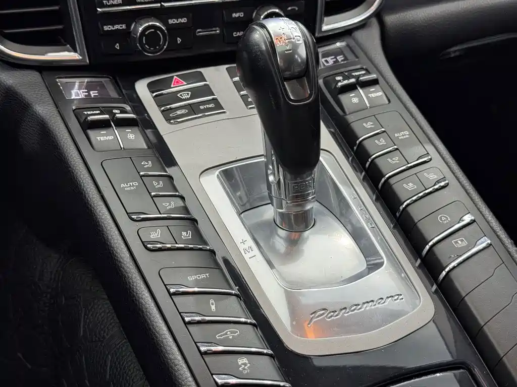 Porsche Panamera — миниатюра 18
