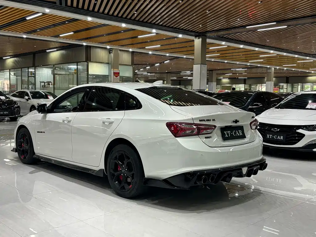 Chevrolet Malibu XL — миниатюра 6